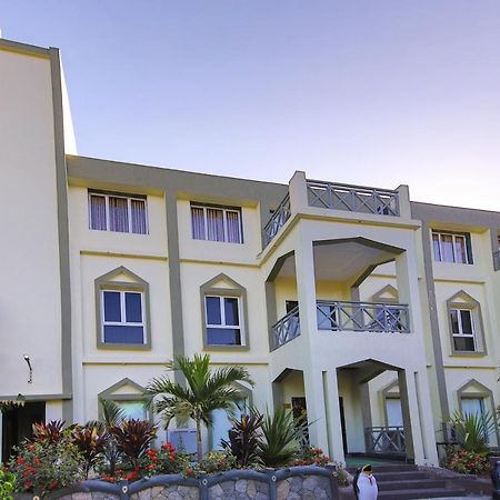 Saavaj Resort, Sasan Gir - Where Wilderness Meets Luxury Exterior photo
