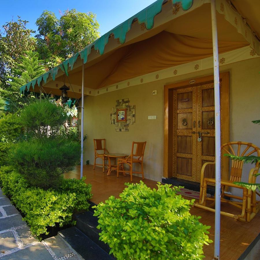 Saavaj Resort, Sasan Gir - Where Wilderness Meets Luxury Exterior photo